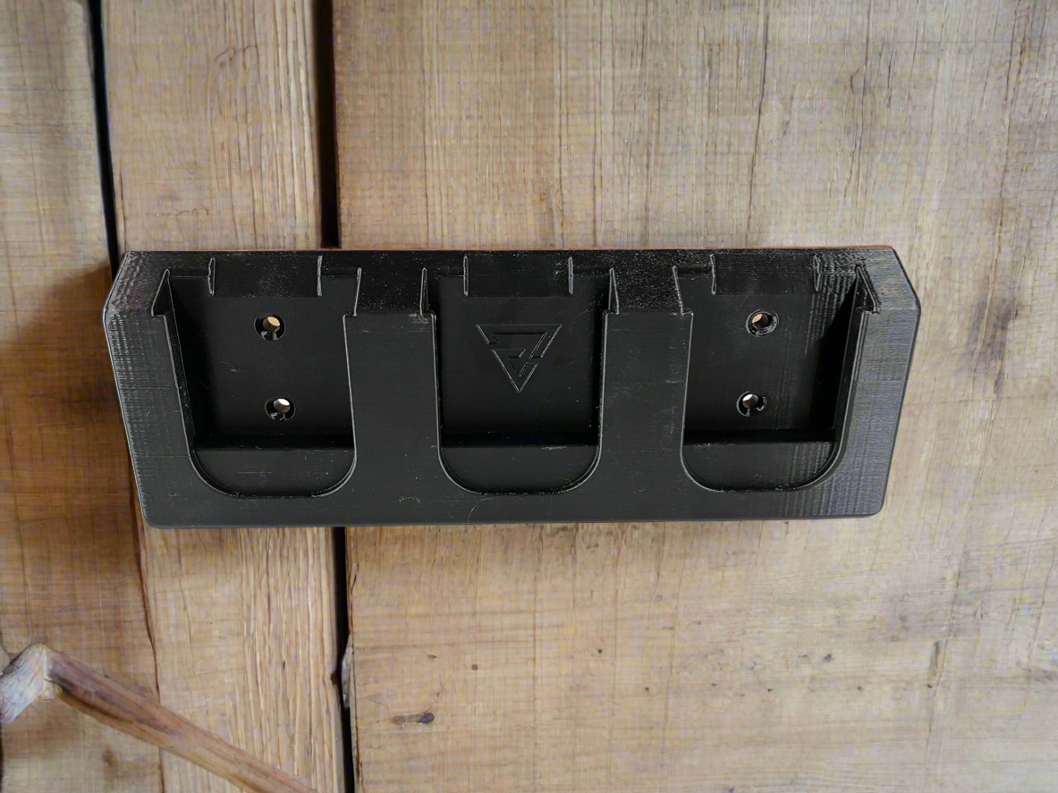Makita 18V Battery Wall Mount Holder – Holds Three Batteries