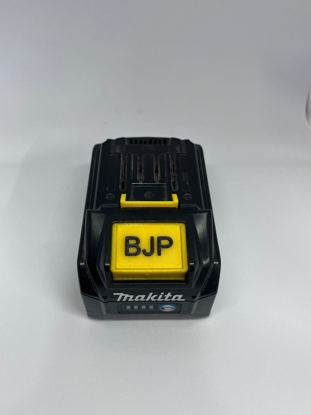 18V and 40v 4.0ah Battery Release Buttons Compatible with Makita – Custom Made in NZ -