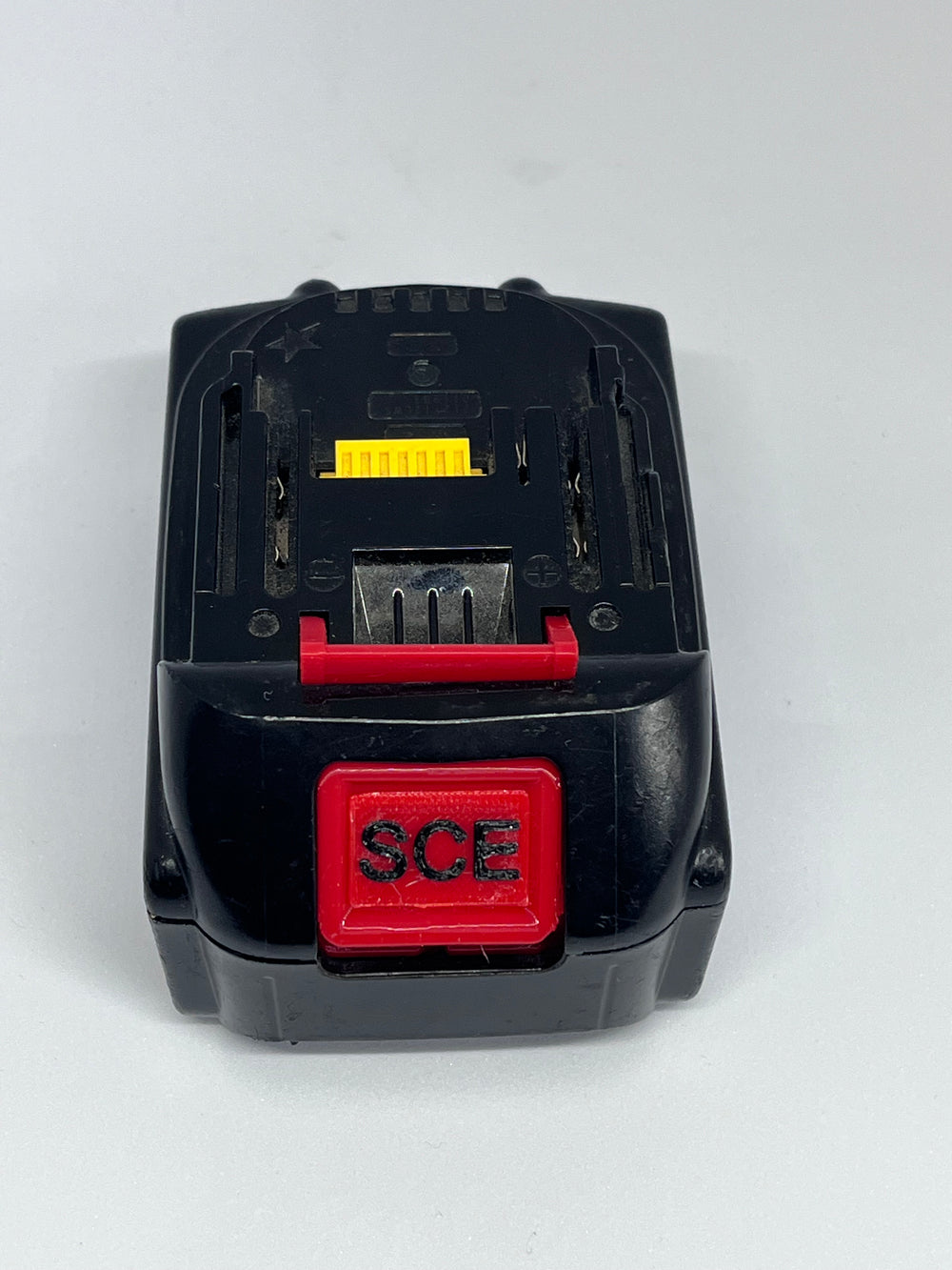 18V and 40v 4.0ah Battery Release Buttons Compatible with Makita – Custom Made in NZ -